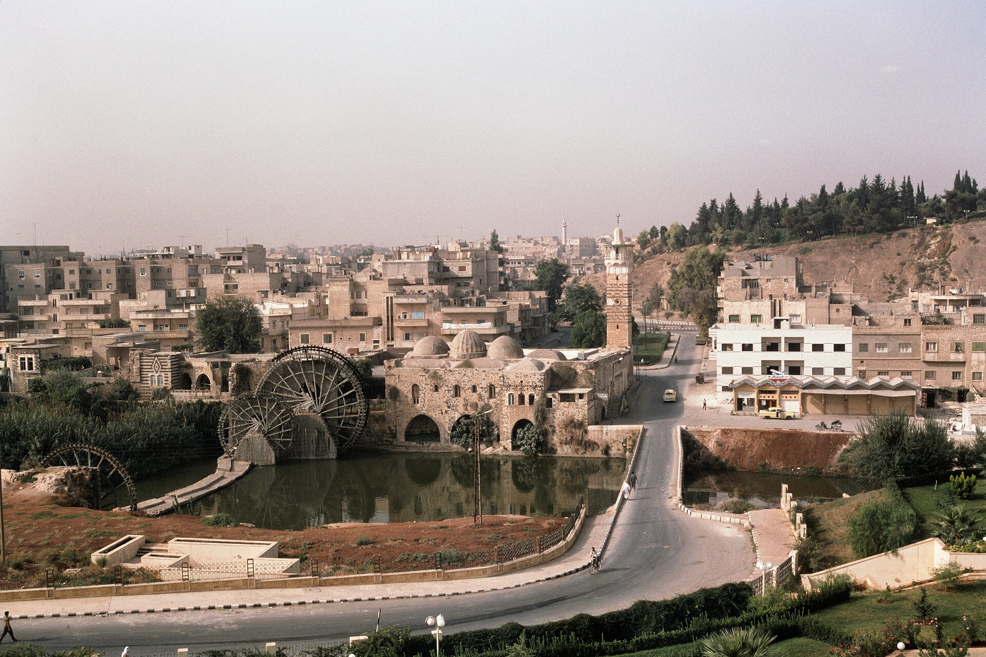 Hama (حماة), Syria - Norias-Waterwheels on the Orontes - PHBZ024 2016 0359 - Dumbarton Oaks.jpg